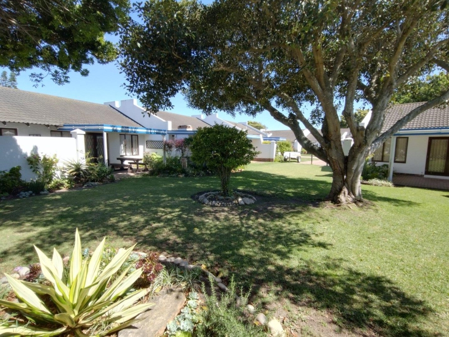 3 Bedroom Property for Sale in Paradise Beach Eastern Cape